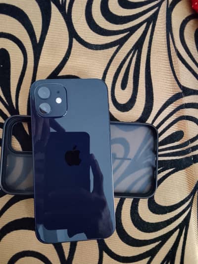 Apple iPhone 12