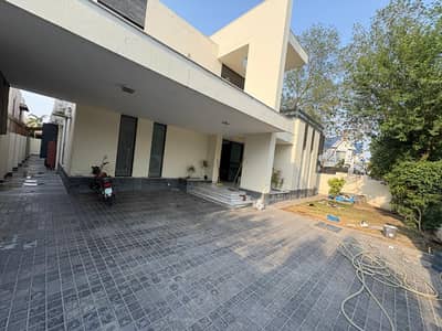 Sami Furnished 1 Kanal Slightly Used Modern Design House For Rent In DHA Phase 5 Lahore.