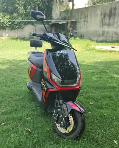 Evee | GEN-Z | Electric Scooty | Model 2025 | 03238844153 Whatsapp |