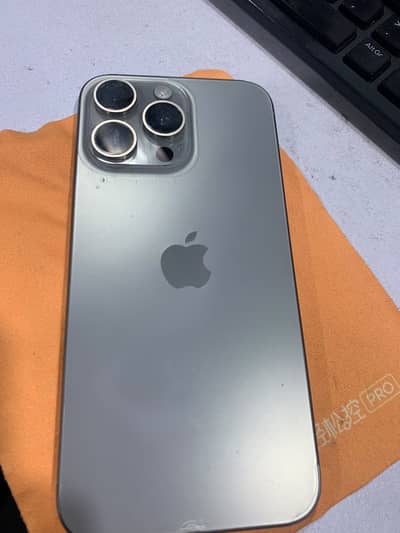 Apple iPhone 15 Pro Max