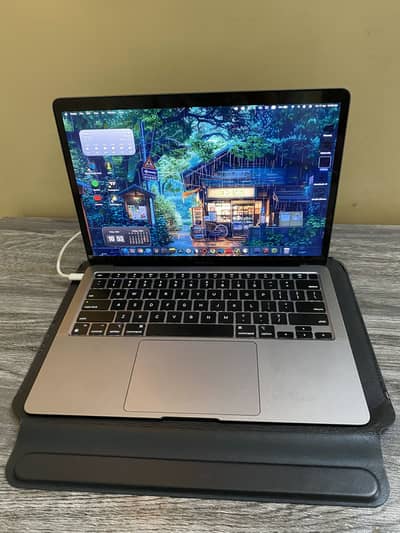 MacBook Air m1 chip-16 Gb variant- 10/10 condition
