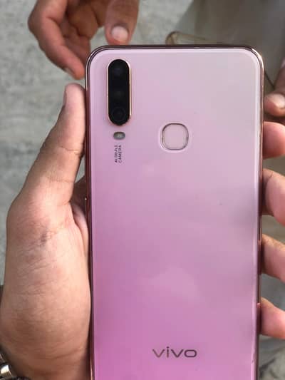 Vivo Y17