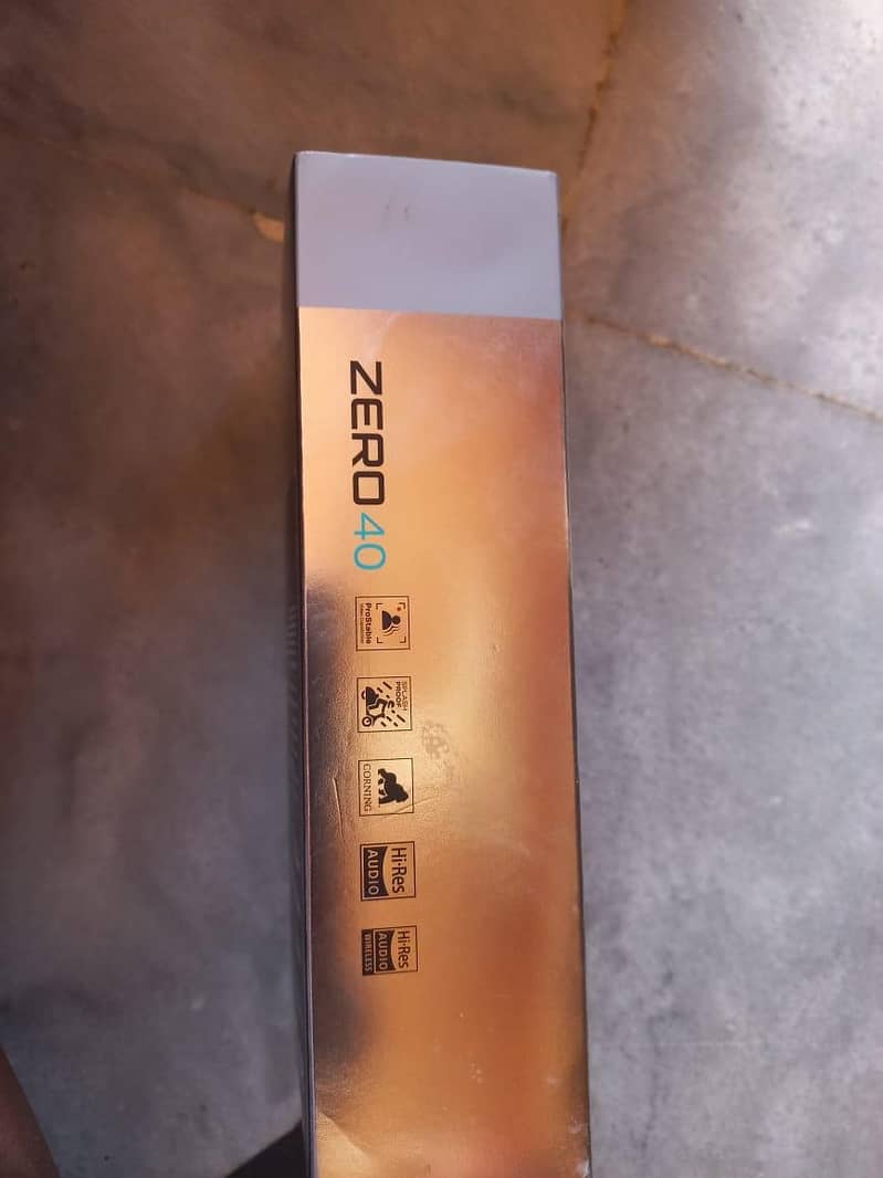 Infinix Zero 40 10