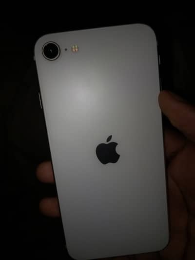 Apple iPhone SE 3rd Generation | iPhone SE 2022 | iPhone 13 Pro camera