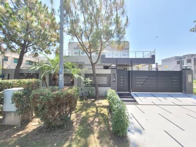 Full Basement 1 Kanal Modern Design House For Rent In DHA Phase 5 Lahore.