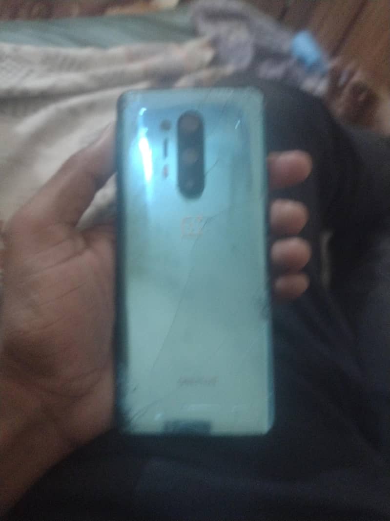 One Plus 8 Pro 0