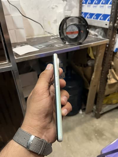 OPPO A52