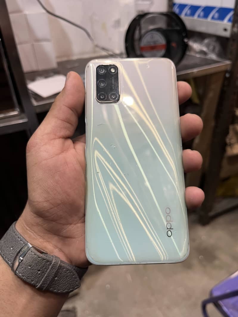 OPPO A52 2