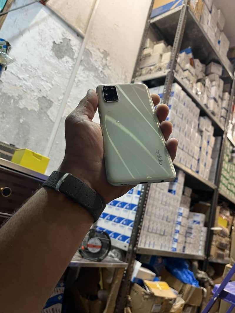 OPPO A52 3