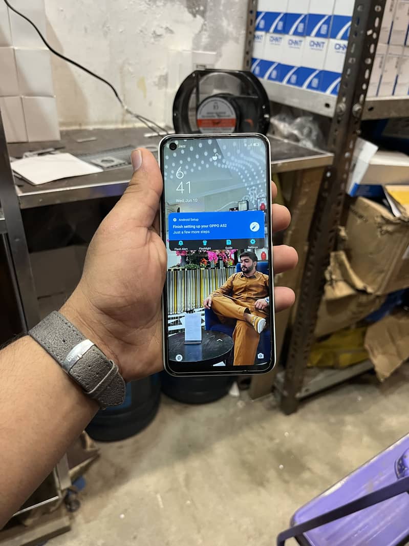 OPPO A52 5