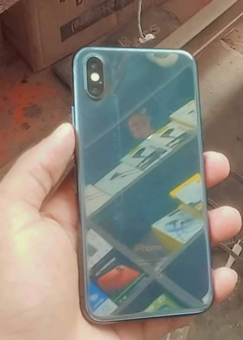 Apple iPhone X 0