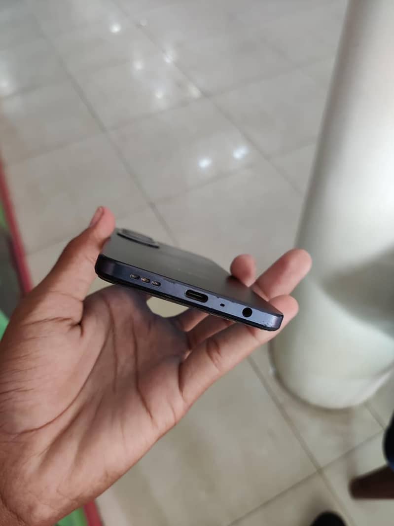 OPPO A60 2