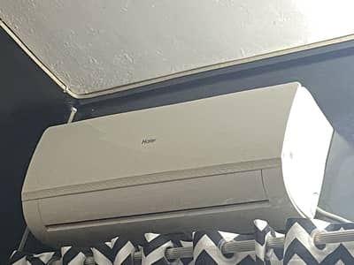 Haier Split AC 12000BTU/1 Ton
