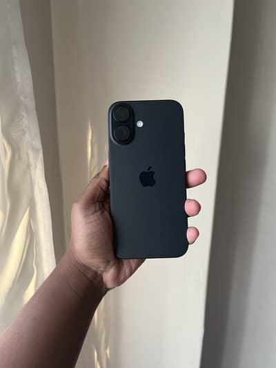 Apple iPhone 16 Plus | 100 battery health | Sim time available