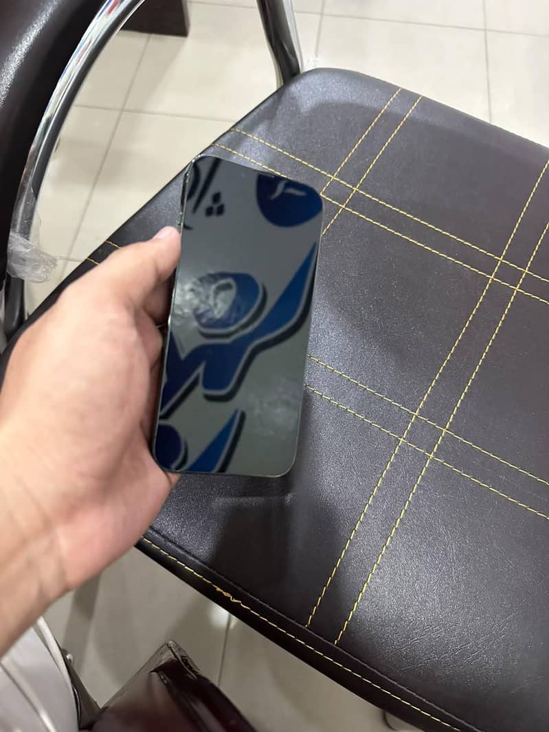 Apple iPhone 13 Pro 1