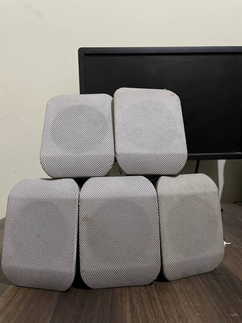 speaker 0