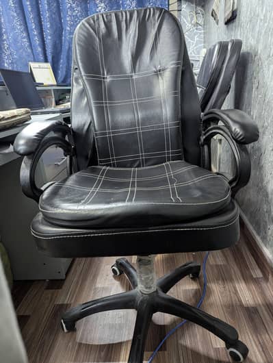 comfortable office chair