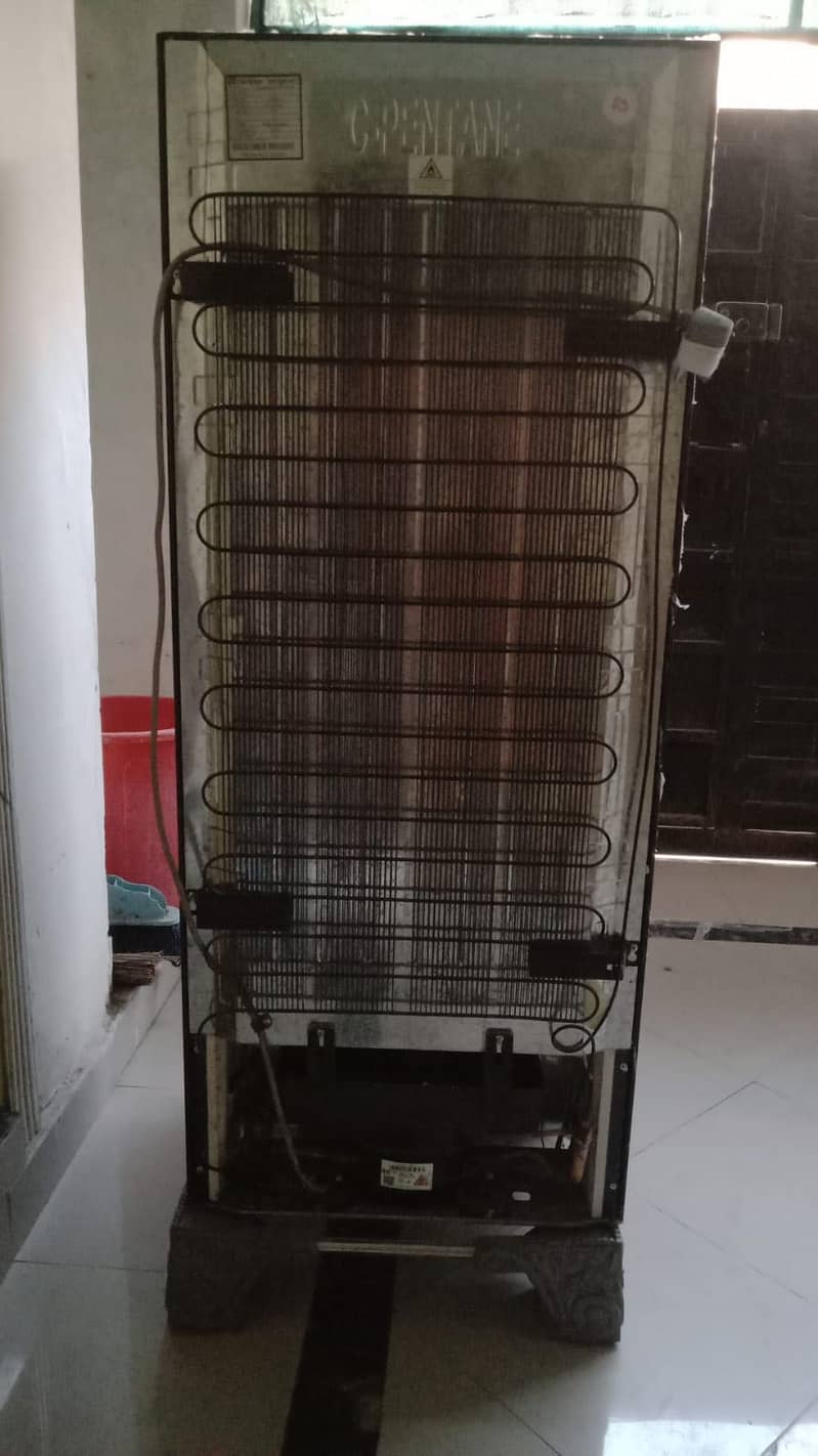 Small size fridge 1