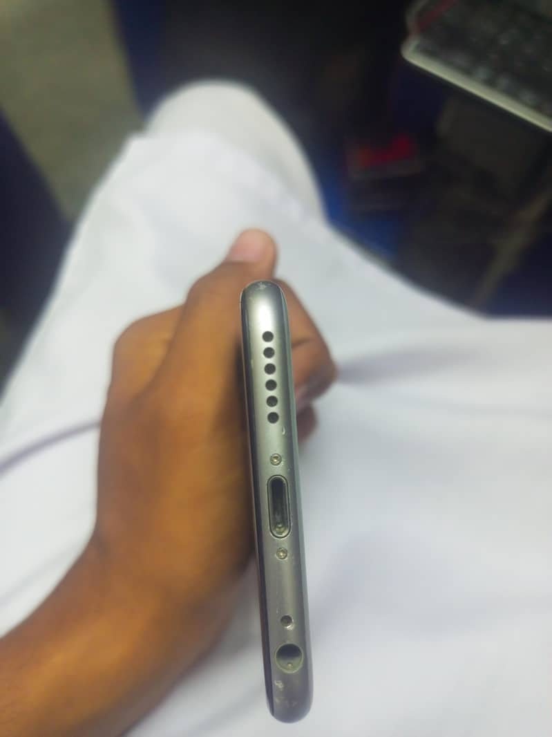 Apple iPhone 6 4