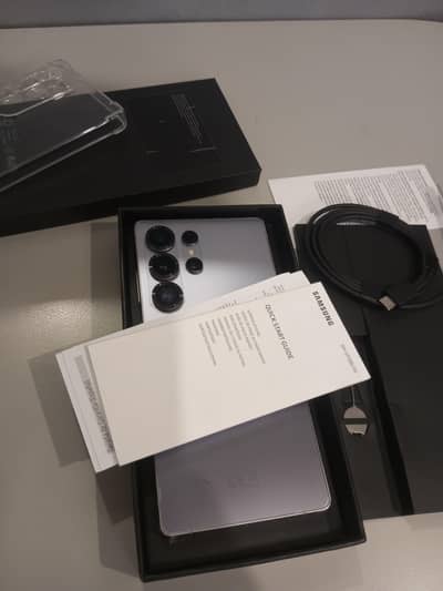 Samsung Mobile S25 Ultra,512gb,double physical, 10/10