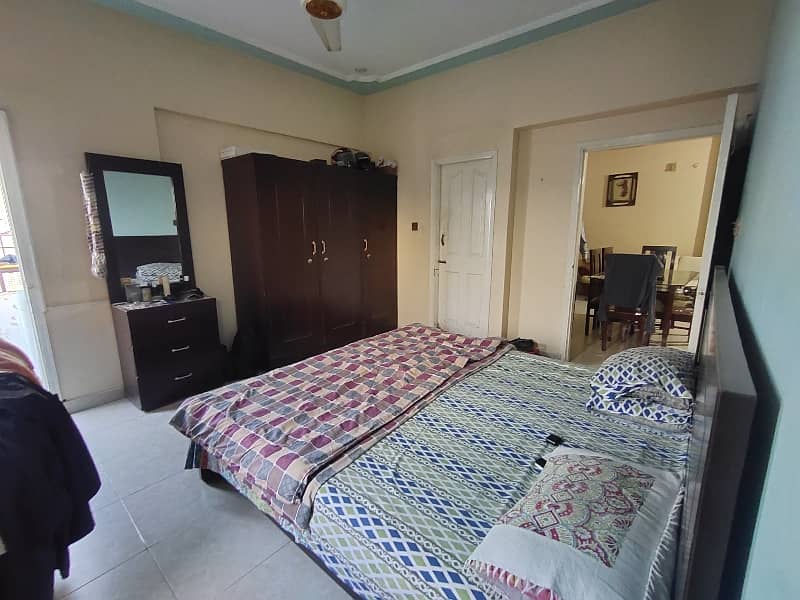 Extra Spacious Corner 2 Bed Dd Flat 3