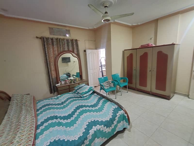 Extra Spacious Corner 2 Bed Dd Flat 4