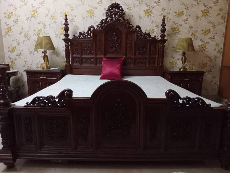 Bed Set | Sheeham Wood Bed | Chinioti Bed | Luxury Bed for Sale 0