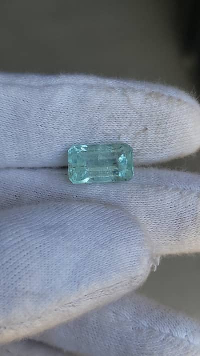  Natural Aquamarine Gemstone
