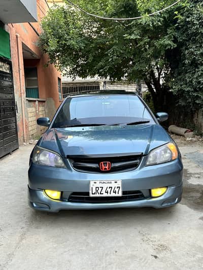 Honda Civic Oriel 2004