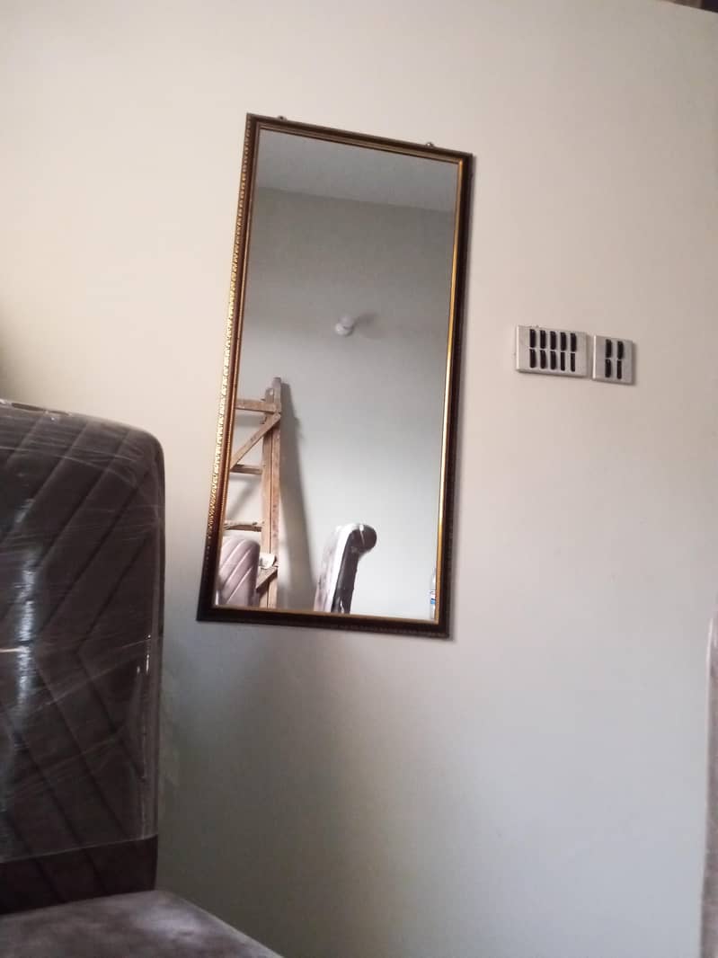 miror 0