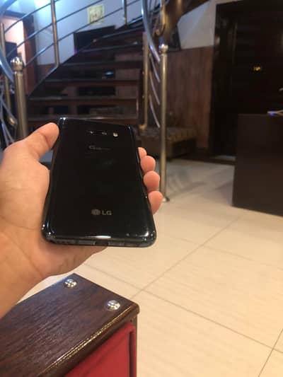LG G8 ThinQ