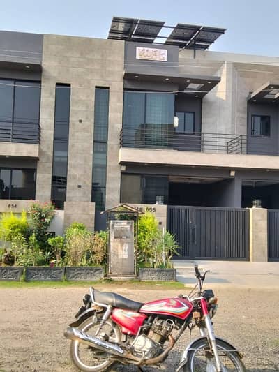 5 Marla House Available For Sale In Paragon City