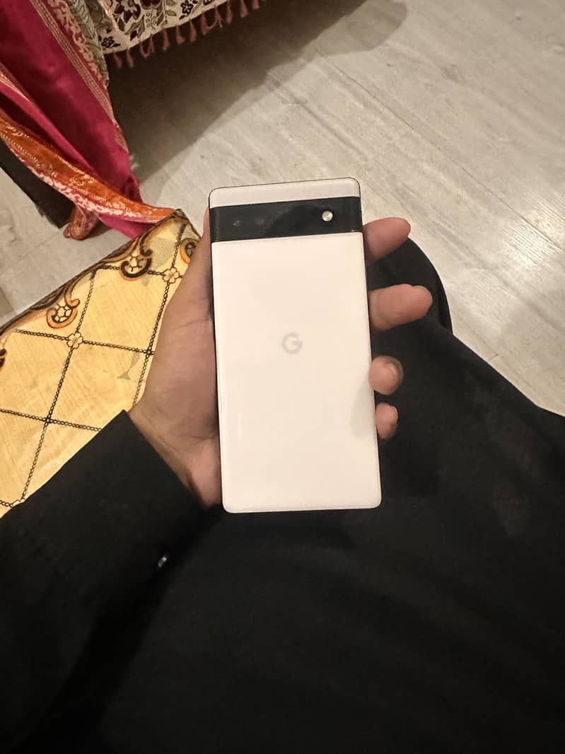 Google Pixel 6a 4