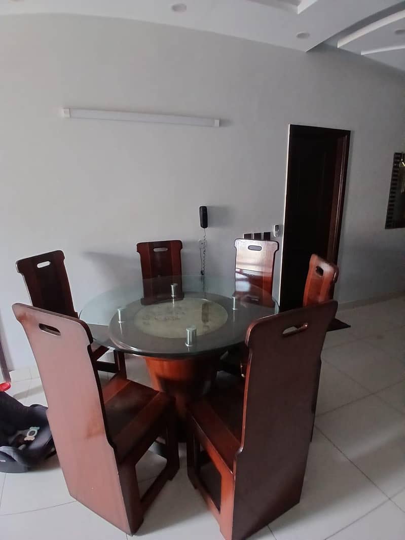 used dinning table 1
