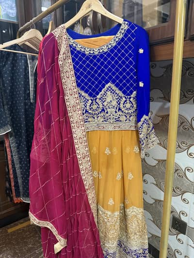 3 Piece Dress for Mehndi & Barat | Fancy Formal Wea