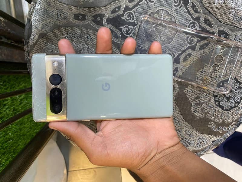 Google Pixel 7 Pro 0