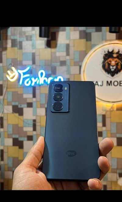 Itel City 100
