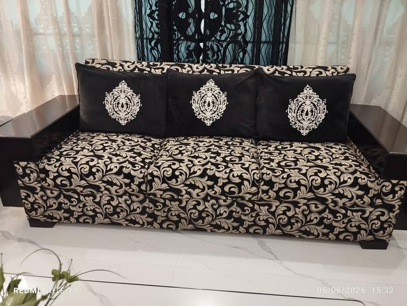 sofa set 1