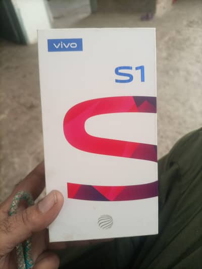 vivo s1 4/128