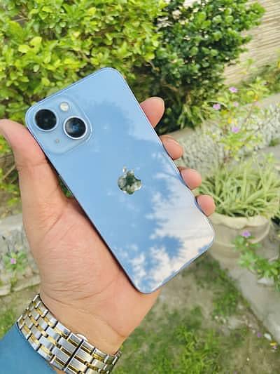 Apple iPhone 14