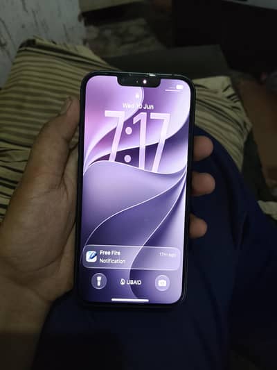 Apple iPhone 13 10/10 100 percent bettry