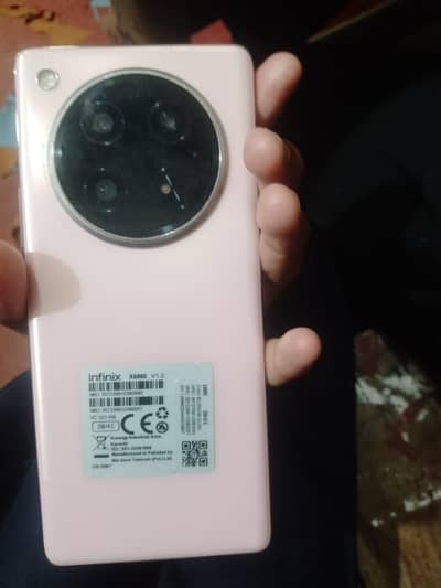 Infinix Zero 40