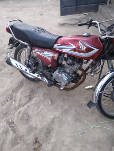 Honda 125 2016 model