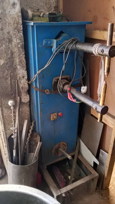 spot welding machine