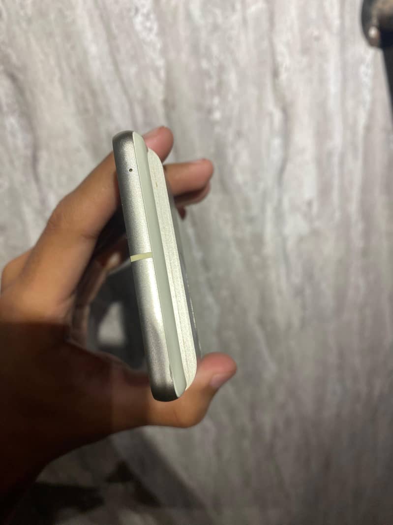 Google Pixel 7 3