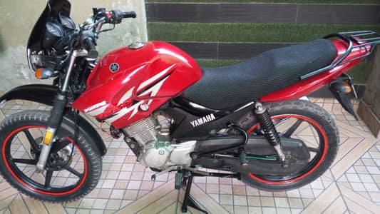 Yamaha YBR 125G Model 2018 | Red | well maintained | Total Genuine