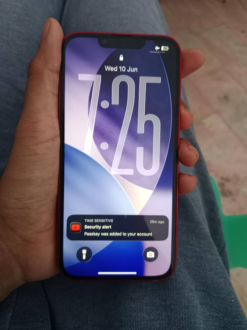 Apple iPhone 13 1