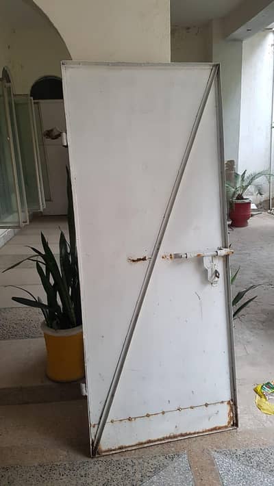 Small Gate Single Door