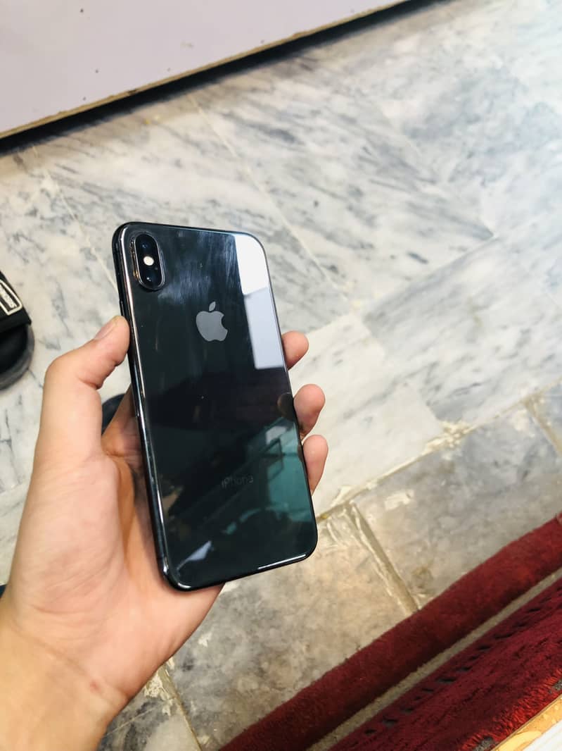Apple iPhone X 1