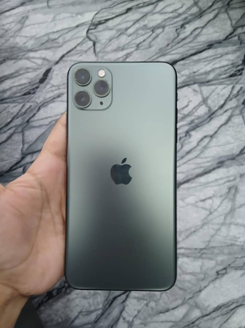 Apple iPhone 11 Pro Max 3